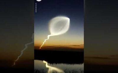 Tadpole-shaped ‘UFO’ mesmerizes onlookers in China | USA TODAY #Shorts