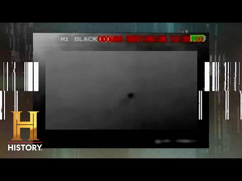 hqdefault.jpg UFO HOVERS OVER OKLAHOMA HOME "I Hope I Don't Get Taken!" | The Proof is Out There (Season 3)