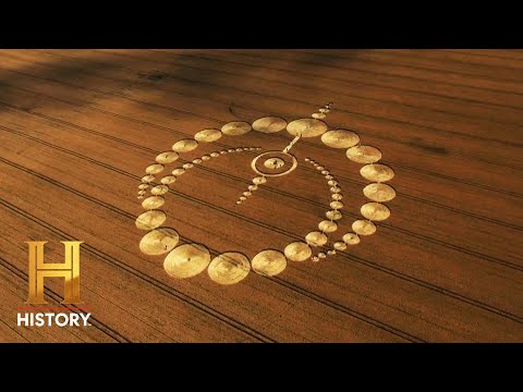 hqdefault.jpg Ancient Aliens: Thousands of Mysterious Crop Circles in Farm Fields (Season 19)