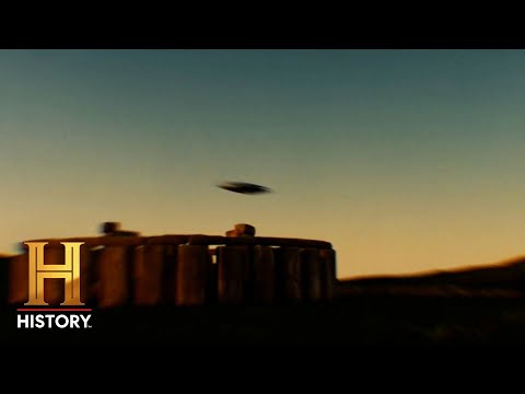 hqdefault.jpg Aliens Helped Build Stonehenge?! | History's Greatest Mysteries (Season 4)
