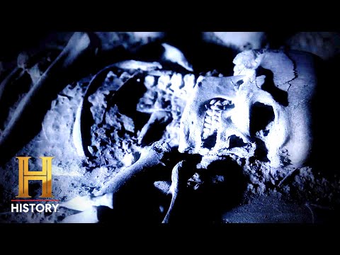 hqdefault.jpg Ancient Aliens: GIANTS Constructed HUGE Maltese Structures?! (Season 19)