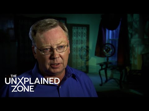 English Airman Encounter UFO from the Future (Season 18) | Ancient Aliens | The UnXplained Zone